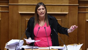 η Ζωή Κωνσταντοπούλου στη Βουλή