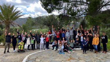 Το παλιό Σχολείο Φλαμουριανών στα Έξω Λακώνια παραχωρήθηκε από τον Δήμο Αγίου Νικολάου στους μαθητές του Ειδικού Σχολείου για την υλοποίηση περιβαλλοντικής δράσης τους