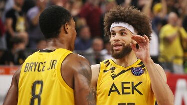 Η ΑΕΚ διέλυσε τη Ναντέρ και προκρίθηκε στο Final-4 του του Basketball Champions League