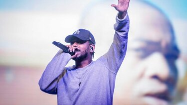 Ο Κέντρικ Λαμάρ είναι ο πρώτος ράπερ που κερδίζει 9 εκ. δολ. από μία συναυλία