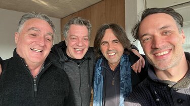 θεατρική παράσταση, συντελεστές