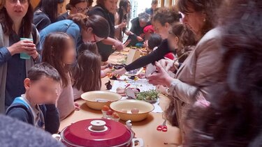 Βικελαία, Αυγά