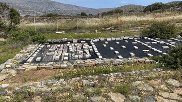 Σε εγκατάλειψη σπάνιο ψηφιδωτό στην Ελούντα – Κοινοβουλευτική παρέμβαση από το ΠΑΣΟΚ