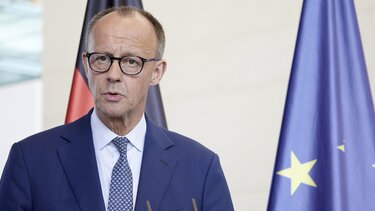 Μερτς: Τεράστιος σεβασμός στα εντυπωσιακά επιτεύγματα της ελληνικής οικονομίας