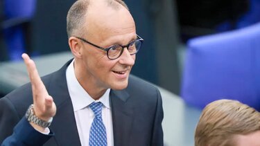 Φρίντριχ Μερτς