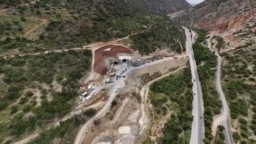 ΒΟΑΚ: Οι 318 σελίδες της σύμβασης, τα "κενά" και τα διόδια πριν κατασκευαστεί ο δρόμος!