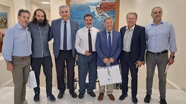 Ηράκλειο, Πελοπόννησος, Αεροπορική σύνδεση