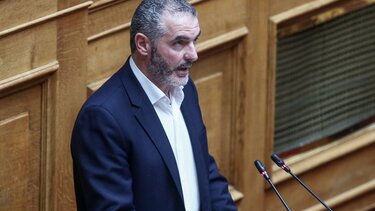 Μανόλης Χνάρης