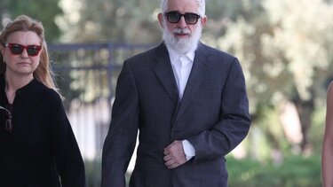 Πέτρος Φιλιππίδης