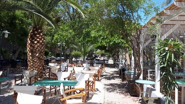 Όαση αναψυκτήριο 