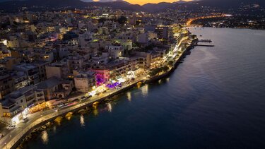 Νέος φωτισμός στον παραλιακό δρόμο του Αγίου Νικολάου 