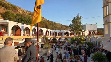 Περπατούν χιλιόμετρα για Χάρη της Αγίας Μαρίνας! - Φωτογραφίες