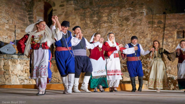 Παραδοσιακοί χοροί