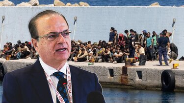 Μετανάστες, Μαρινάκης