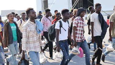 μετανάστες-αναχώρηση