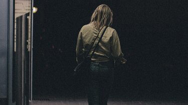 Σκοτάδι, γυναίκα