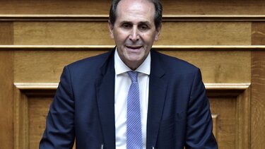 Απόστολος Βεσυρόπουλος