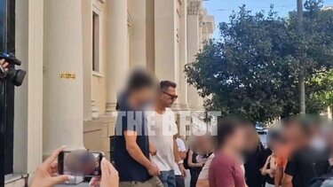 φωτιά-πάτρα