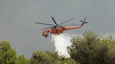 Φωτιά, Πυροσβεστικό ελικόπτερο