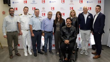 ΕΚΟ, Δράση, Οδήγηση