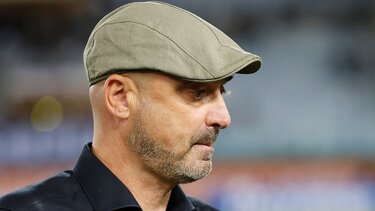 Οργή λαού: Χοντρό κράξιμο σε Ράσταβατς, παίκτες και Νταμπίζα (VIDEO)