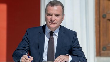 N. Λογοθέτης