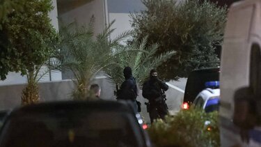 Βορίζια, παράδοση τριών - Αστυνομικό Μέγαρο