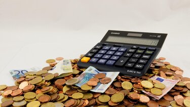 έφκα-χρήματα