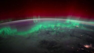 Αστροναύτης σε τροχιά απαθανατίζει το Σέλας στην Γη από το Διάστημα