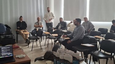 Έργο Boost, Κρήτη