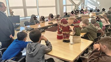 Επίσκεψη μαθητών της Γ’ τάξης του 1ου Δημοτικού Σχολείου στο Δημοτικό Κατάστημα Αρκαλοχωρίου