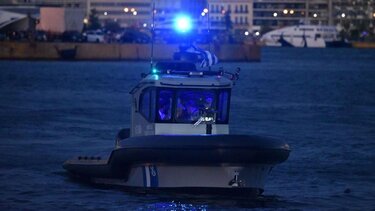 λιμενικο σκαφος 