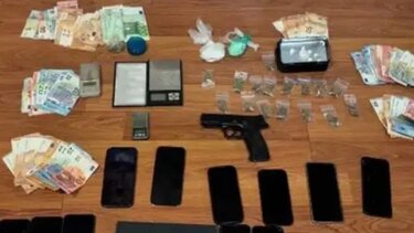 Ανήλικα «βαποράκια» διακινούσαν ναρκωτικά σε σχολεία