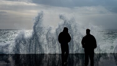 άνεμοι κύματα