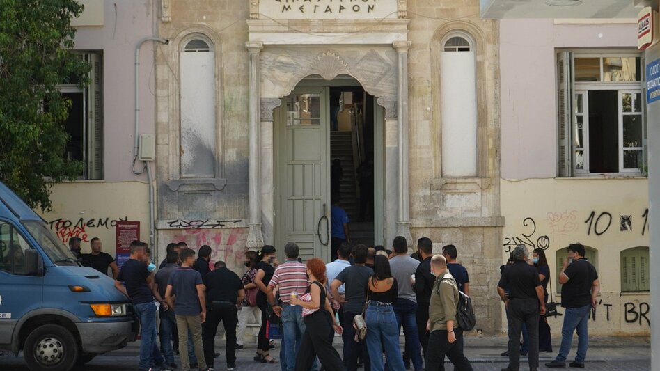 Όλοι αθώοι για τα επεισόδια με τα τσεκούρια και τα καδρόνια στο Τυμπάκι