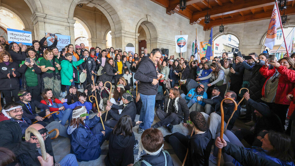 "Πλημμυρισμένο" από κυνηγούς ... κρυμμένου θησαυρού, το Ηράκλειο!