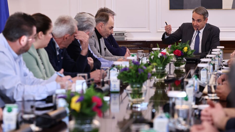 Ολοκληρώθηκε η συνάντηση Μητσοτάκη με τους αγρότες - Βελτιώσεις στα μέτρα που έχουν ανακοινωθεί