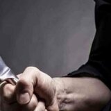 Μαχαίρωμα - Μοίρες: κρατείται με ένταλμα ο 55χρονος πατέρας, «ψήνεται» το ένταλμα για τον γιο