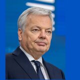 Ο Βέλγος πρώην επίτροπος Ρεντέρς ύποπτος για ξέπλυμα χρήματος