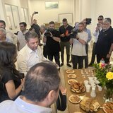 Στην Επισκοπή ο Νίκος Ανδρουλάκης: «Αν δεν γίνει κάτι θα γίνουν τα χωριά μας… Ιταλία: 1 ευρώ το σπίτι!»