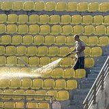 Παγκρήτιο: Έπλυναν τα καθίσματα μετά την… κατακραυγή!