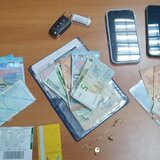 Παρίσταναν τους λογιστές, έταζαν επιδοτήσεις κι "έγδυναν" ηλικιωμένους!