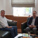 Μεταναστευτικό: Τι είπαν Αρναουτάκης - Μαρινάκης πριν την αυριανή σύσκεψη στο Υπουργείο