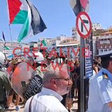 Επεισόδια στον Άγιο Νικόλαο: Ρίψεις αντικειμένων στους Ισραηλινούς και... εκ νέου χρήση χημικών από την Αστυνομία (βίντεο)