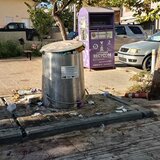 Γέμισαν τον υπόγειο κάδο απορριμμάτων πριν... δοθεί σε χρήση! 