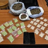 Πάνω από 1 κιλό κάνναβη και χιλιάδες χάπια, στα χέρια δύο ανδρών