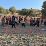 Νέο μπαράζ αφίξεων παράτυπων μεταναστών στα νότια παράλια της Κρήτης - Φωτογραφίες