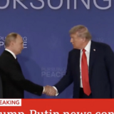 Συνάντηση κορυφής Τραμπ - Πούτιν: «Οδεύουμε προς τη λύση» - «Την επόμενη φορά ραντεβού στη Μόσχα»