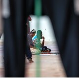 Στη Γαύδο περισσότεροι από 450 μετανάστες – Τεταμένη η κατάσταση στην Αγυιά, όπου παραμένουν άλλοι 561